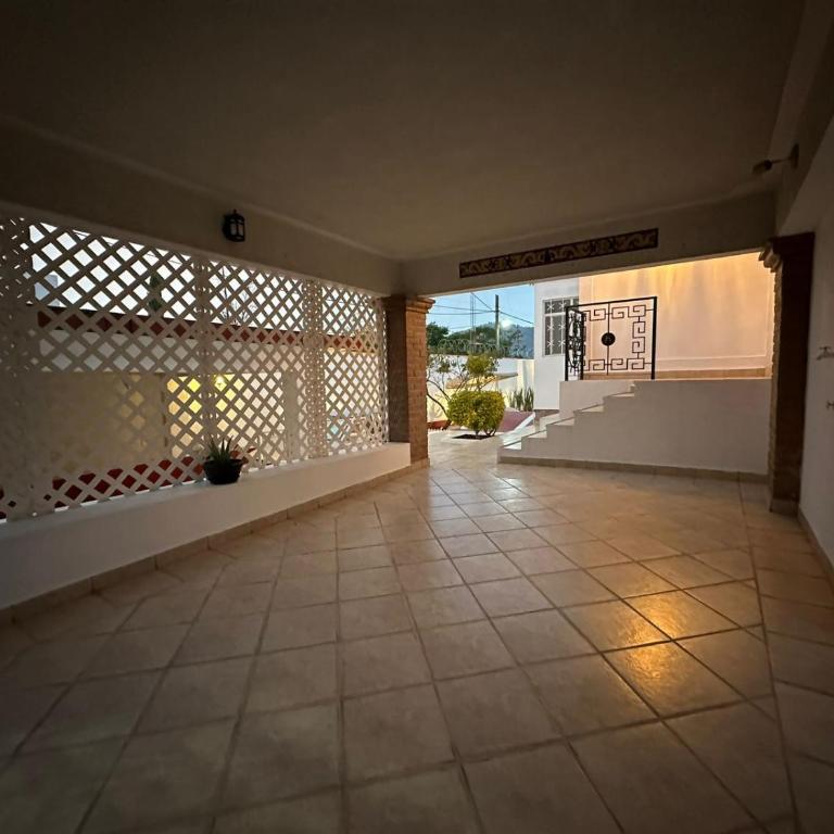 Casa Brasa, Sol & Jardín - Four-Bedroom House - 7