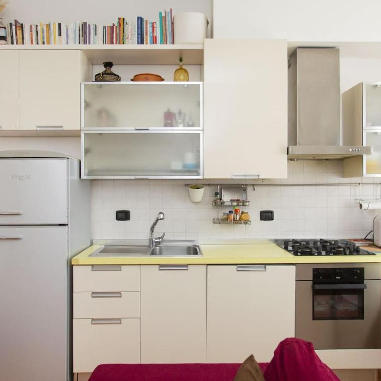 StayEasy Correggio - Milanese Style - Central Area - Appartamento con 1 Camera da Letto - 12