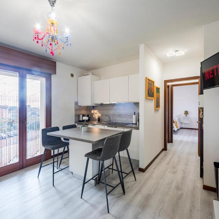5 Min Walk From Sigurtà Park - Rigenera Escape - Appartamento con 1 Camera da Letto e Balcone - 3