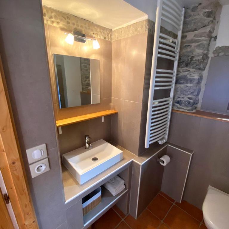 Le Presbytère du Val - Chambre Double avec Salle de Bains Privative - 13