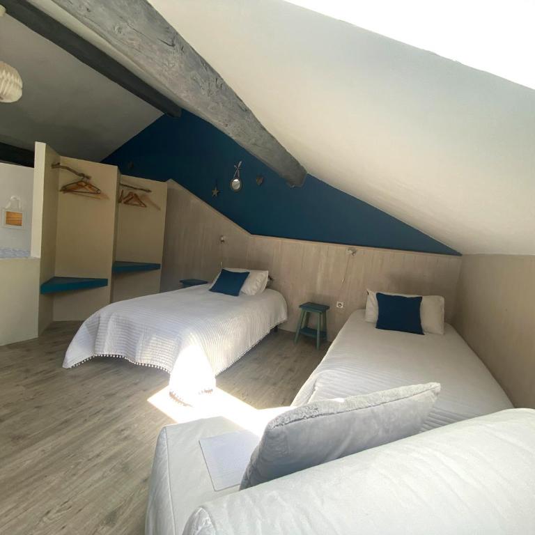 Le Presbytère du Val - Chambre Familiale avec Salle de Bains Privative - 17