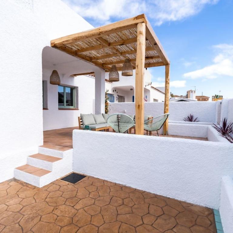 Casa Marisa en Riumar ( a 100m de la playa ) - Casa - 7