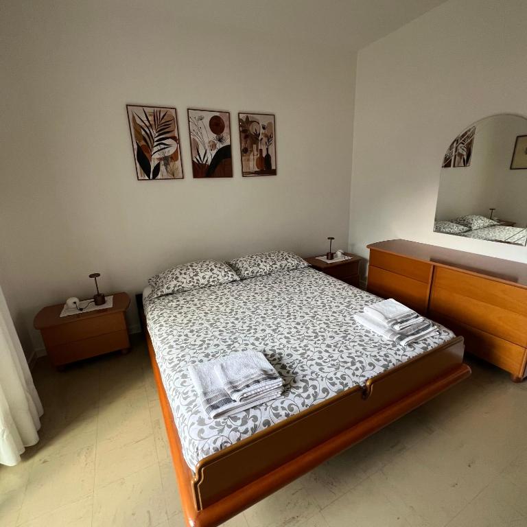 Entire flat, 1 minute walk from lake of Garda - Appartamento con 2 Camere da Letto - 34