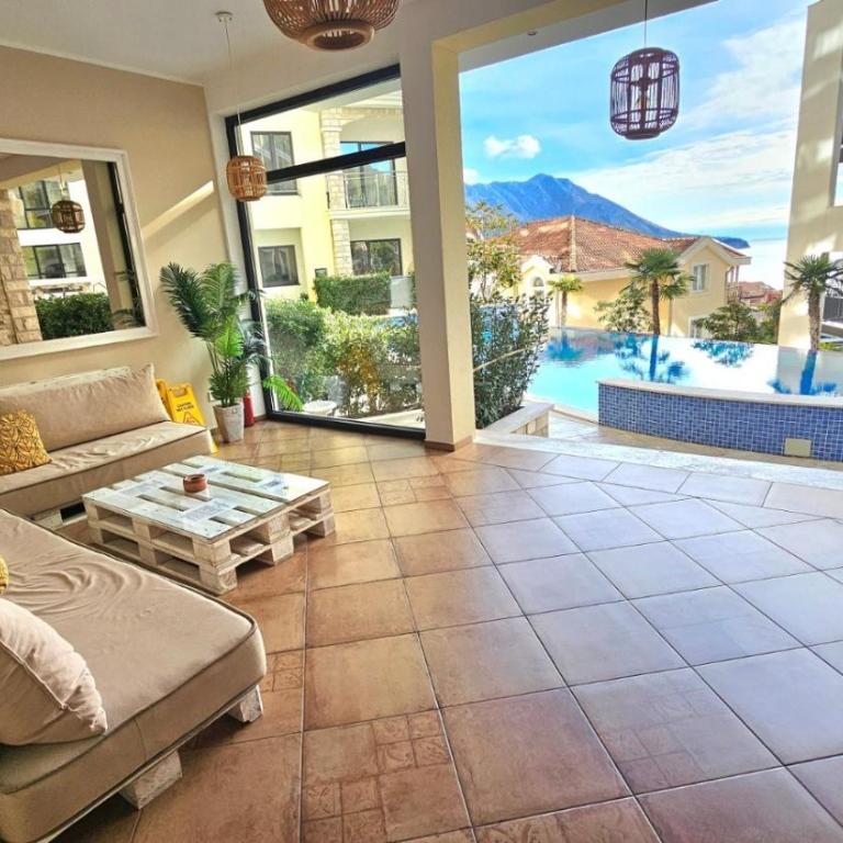 Montenegro Royal 2 Bedroom Apartment - Two-Bedroom Apartment - 9