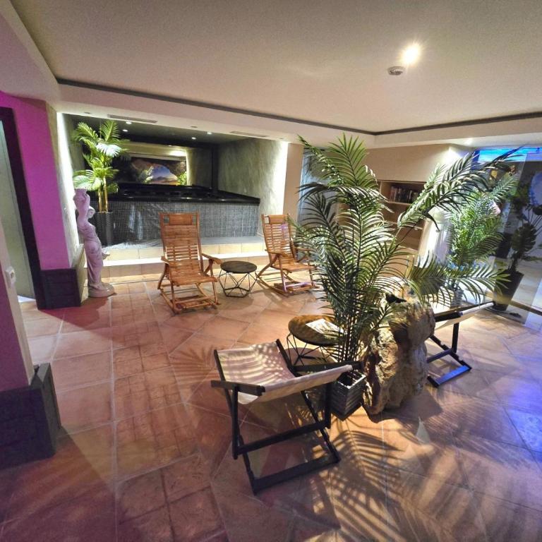 Montenegro Royal 2 Bedroom Apartment - Two-Bedroom Apartment - 19