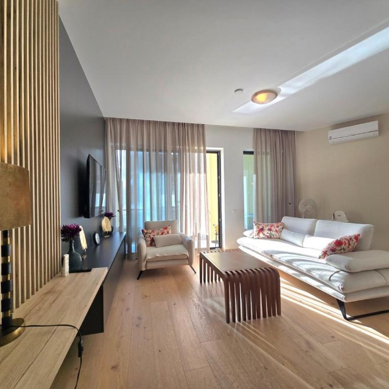 Montenegro Royal 2 Bedroom Apartment - Two-Bedroom Apartment - 12