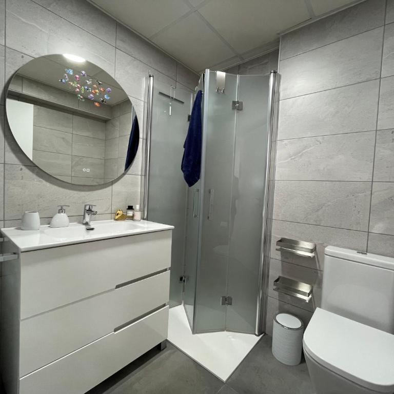 Gabriel Miro, Calpe City Center, Terrace with Beautiful City View, Refurbished Apartment - 1 Min From The Beach - Apartamento de 1 dormitorio - 4