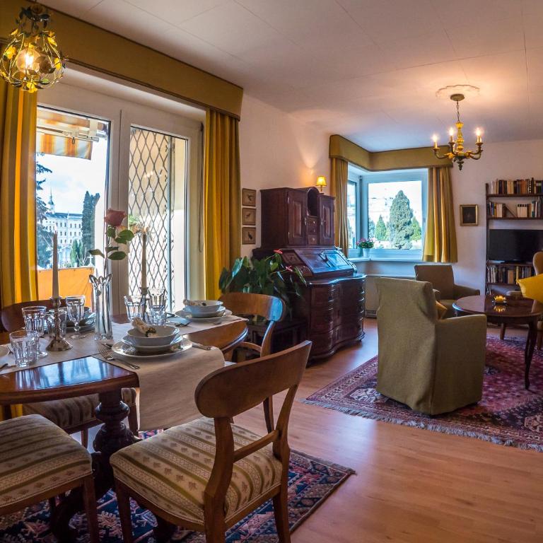 Apartment "Maria Theresia" - Deluxe Apartment - 1