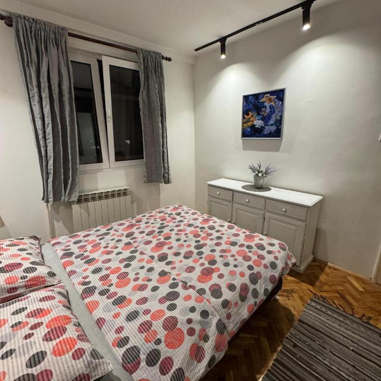 Teatar - One-Bedroom Apartment - 20