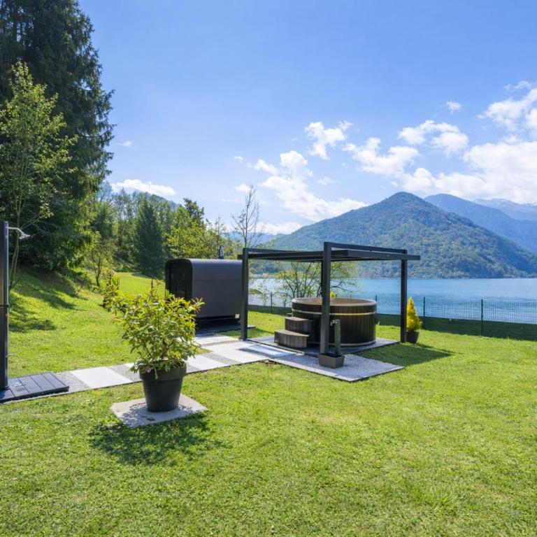Villa Ledro with Private Dock - Sauna - Hot Tub - Villa con 2 Camere da Letto - 10