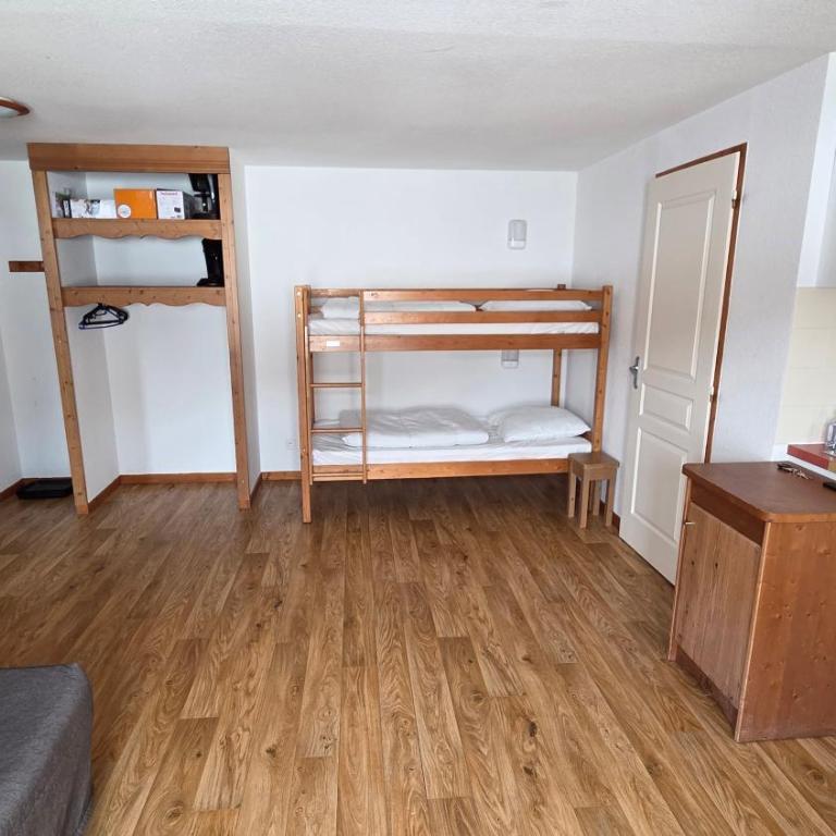 Pied piste avec terrasse - 6 pers - Appartement 2 Chambres - 6