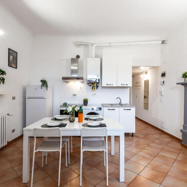 StayEasy Ripa27 - 4 pax Studio with Navigli View - Appartamento - 8