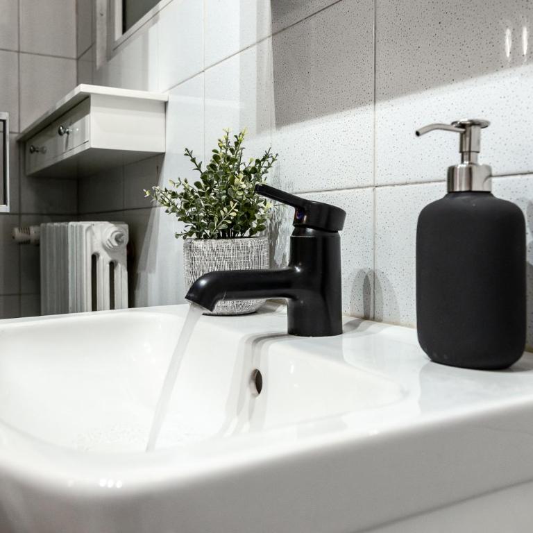 StayEasy Ripa27 - 4 pax Studio with Navigli View - Appartamento - 15