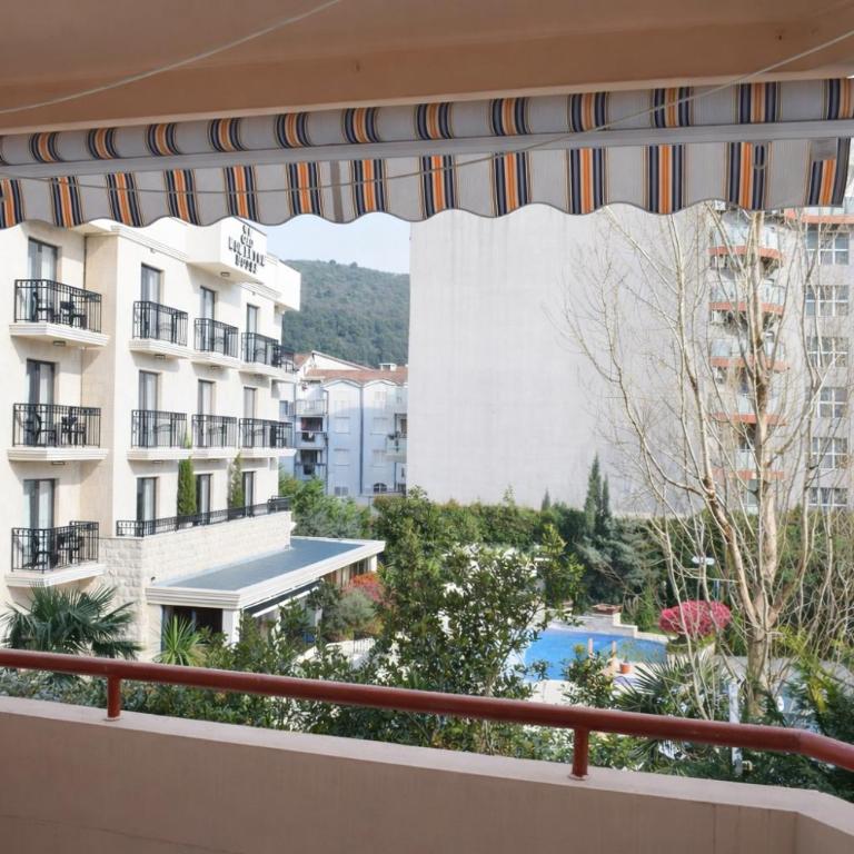 Taja's nest Budva - One-Bedroom Apartment - 10