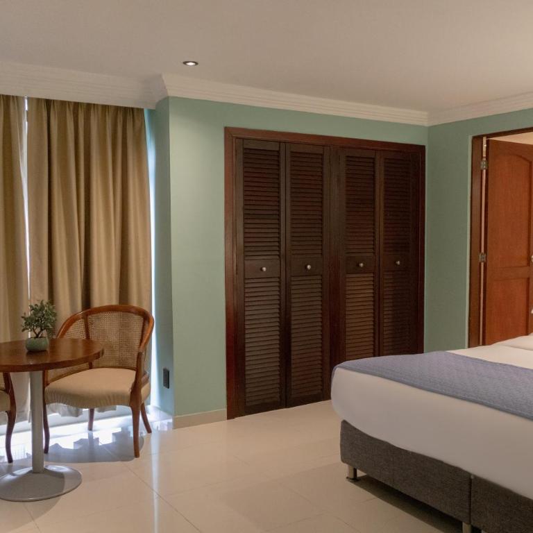 Hotel Faranda Express Puerta Del Sol Barranquilla, A Member of Radisson Individuals - Habitación Superior - 1 cama grande - 4