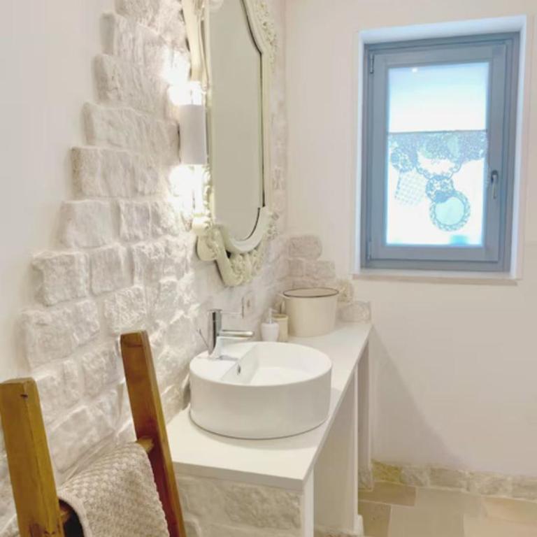 Trulli Fortunato private, heated swimming pool - Villa con 3 Camere da Letto - 35
