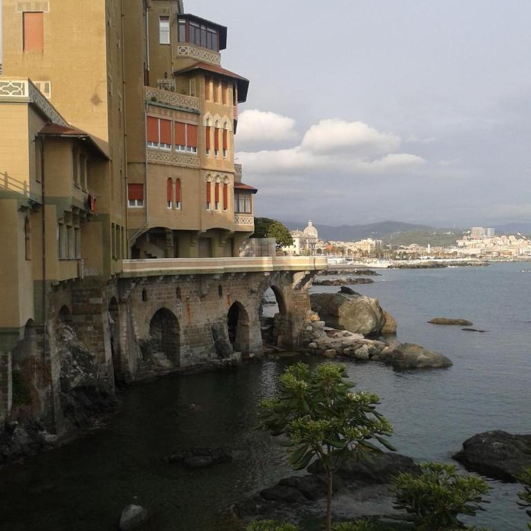 Apt Pegli Genova just 30m from the beach - Appartamento con 2 Camere da Letto - 16