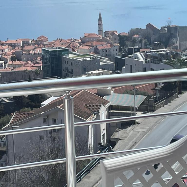 Perla - Apartment with Balcony - 9