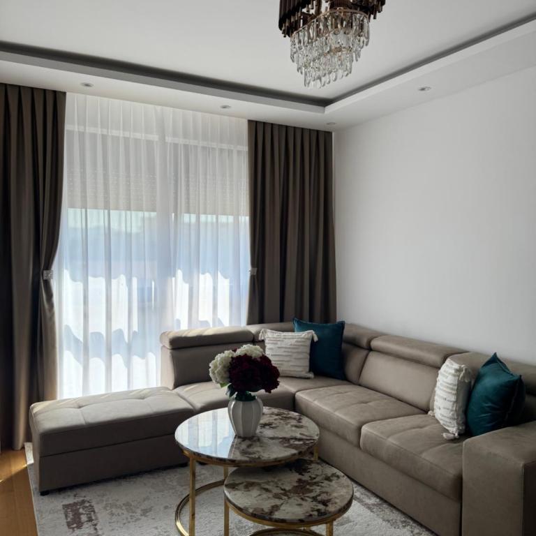 Moderan 80m2 apartman - 2 kupatila - terasa - blizu centra i plaze - Apartman sa 2 Spavaće Sobe - 5
