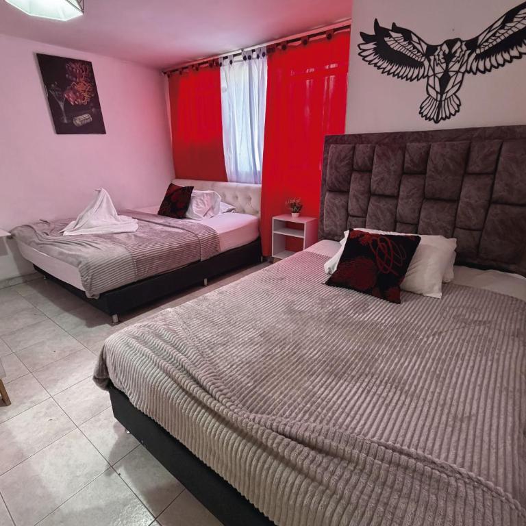 Hotel Estadio Suite - Habitación Doble con bañera de hidromasaje - 2