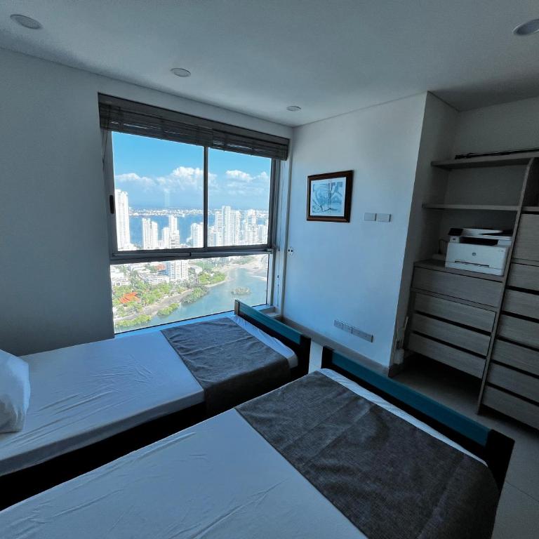 Palmetto Sunset, floor 39, spectacular view - Two-Bedroom Apartment - 9