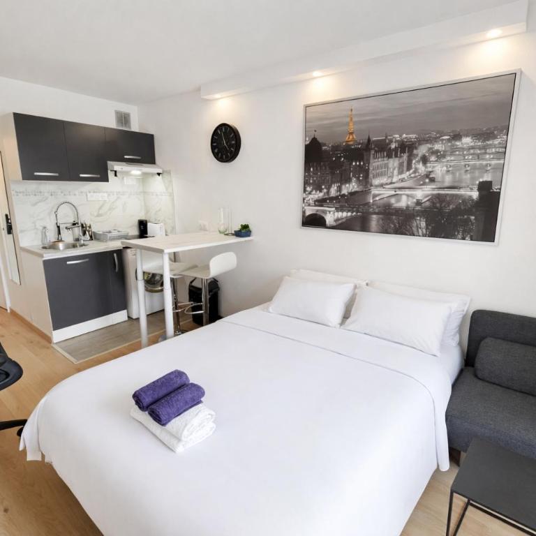 Exclusive Private Apartment by Warilco - Pleyel 25 m2 - À 1 minute de la station métro Carrefour Pleyel - One-Bedroom Apartment - 4