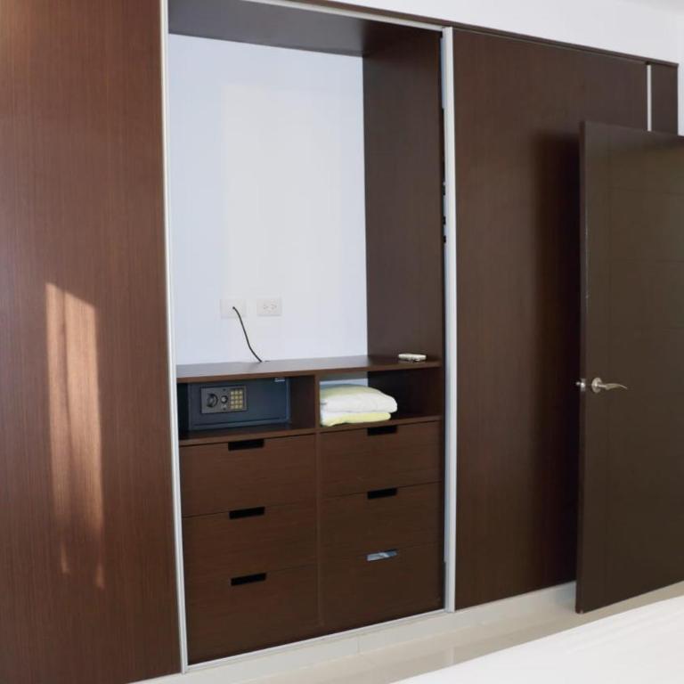 Grand Blue Playa - Suite with Balcony - 18