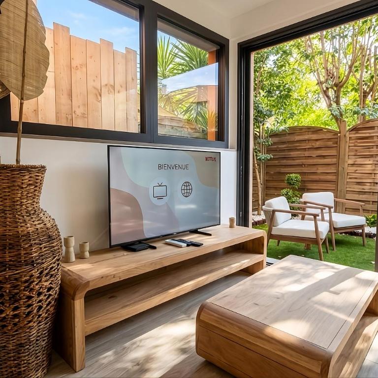 Charme de Mougins & proximité Cannes Logement idéal pour couple en séjour détente ou professionnels en déplacement - Appartement - Rez-de-Chaussée - 6