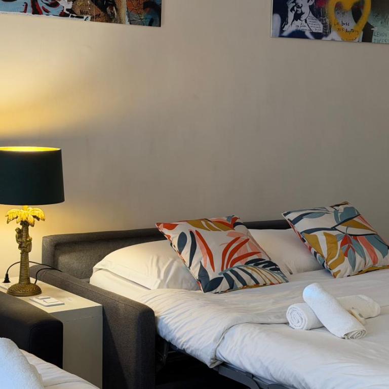 Monceau-Levis, rue Lebouteux - 6 people - Appartement 1 Chambre - 25