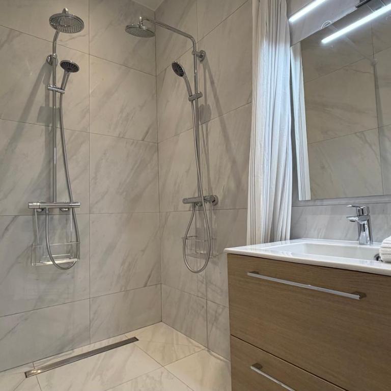 Monceau-Levis, rue Lebouteux - 6 people - Appartement 1 Chambre - 20