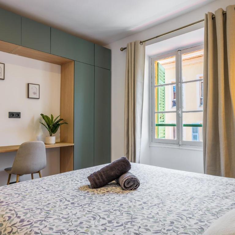 Bright 3 rooms apartment close to Place Massena - Appartement 3 Chambres - 11