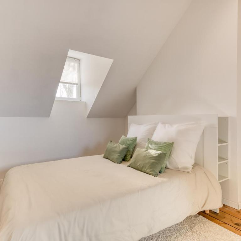 Maison Amiénoise - À 10 min du Centre - Confort - Two-Bedroom House - 30