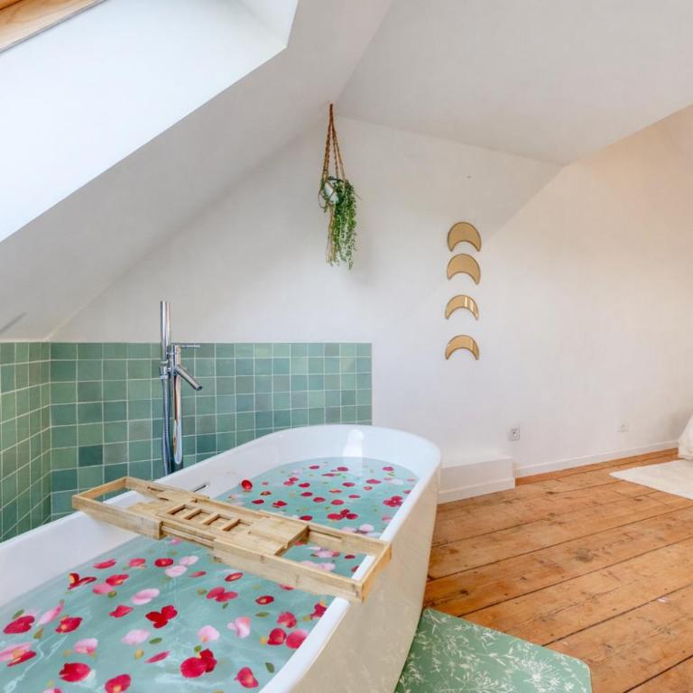 Maison Amiénoise - À 10 min du Centre - Confort - Two-Bedroom House - 8