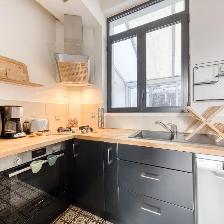 Maison Amiénoise - À 10 min du Centre - Confort - Two-Bedroom House - 3