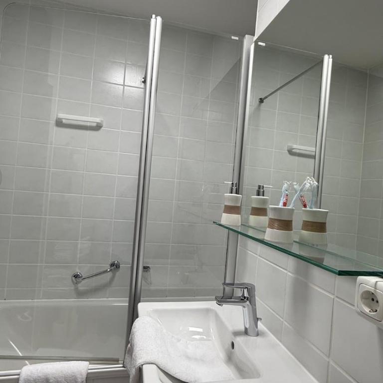 Reyad - One-Bedroom Apartment - 22