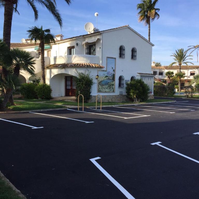 Apartamento Oasis Park - Apartamento - 51