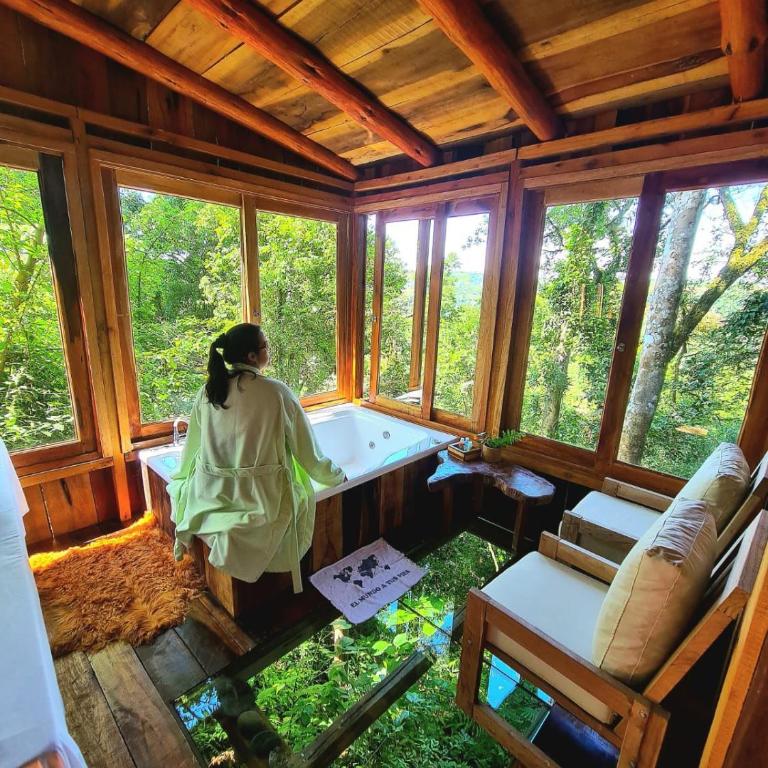 Piedra y agua Ecolodge Cabañas en la selva Mocona - One-Bedroom Apartment - 1