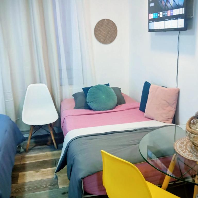 Huérfanos 4 - Two-Bedroom Apartment - 5