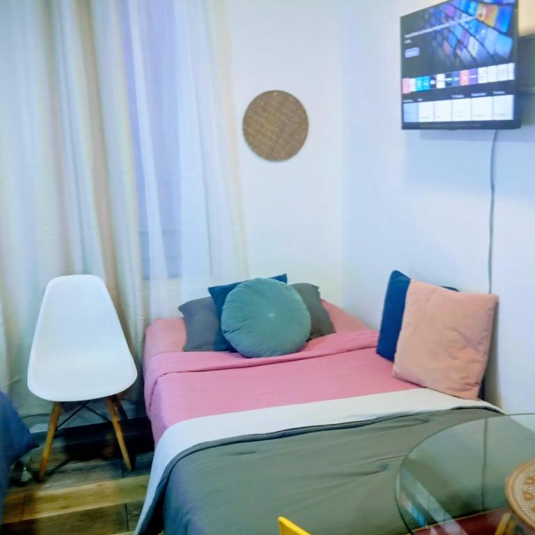 Huérfanos 4 - Two-Bedroom Apartment - 16