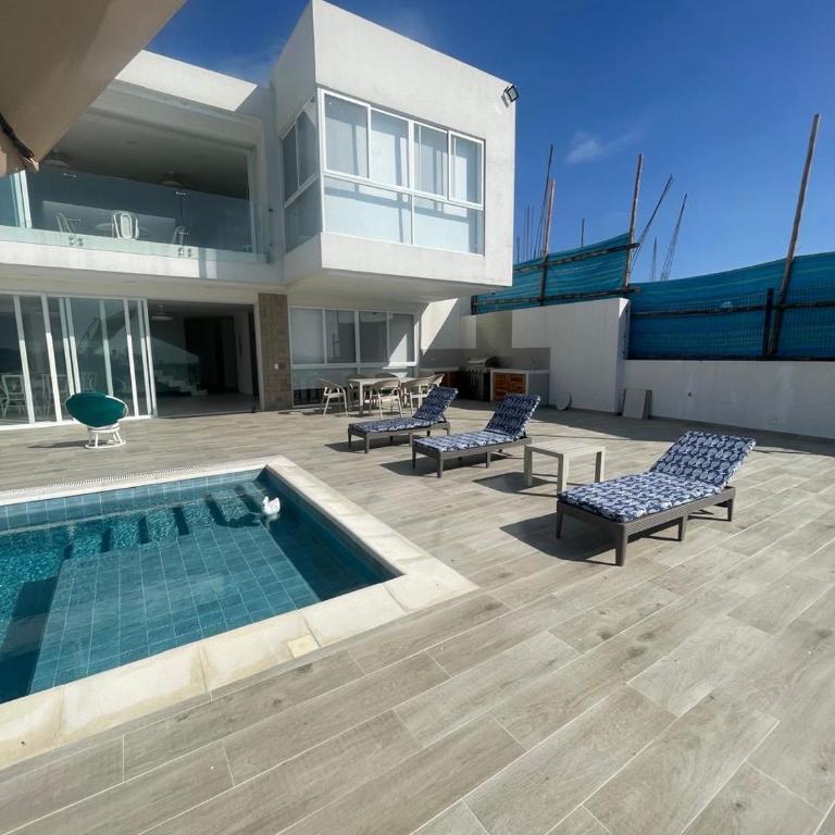 Catorce A - Six-Bedroom House - 4