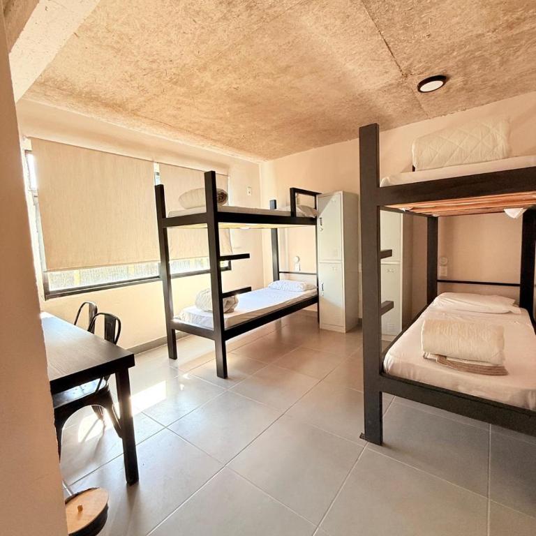 Casa mansa hostel - 4-Bed Mixed Dormitory Room - 3