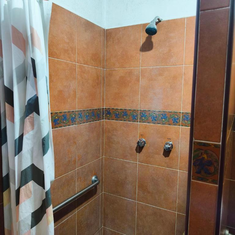 13 Cielos Hostel & Coworking - Bed in 4-Bed Female Dormitory Room - 8