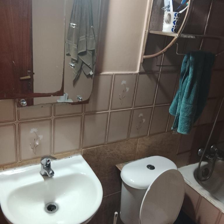 Área 51 - Conce Centro - Double Room with Shared Bathroom - 1