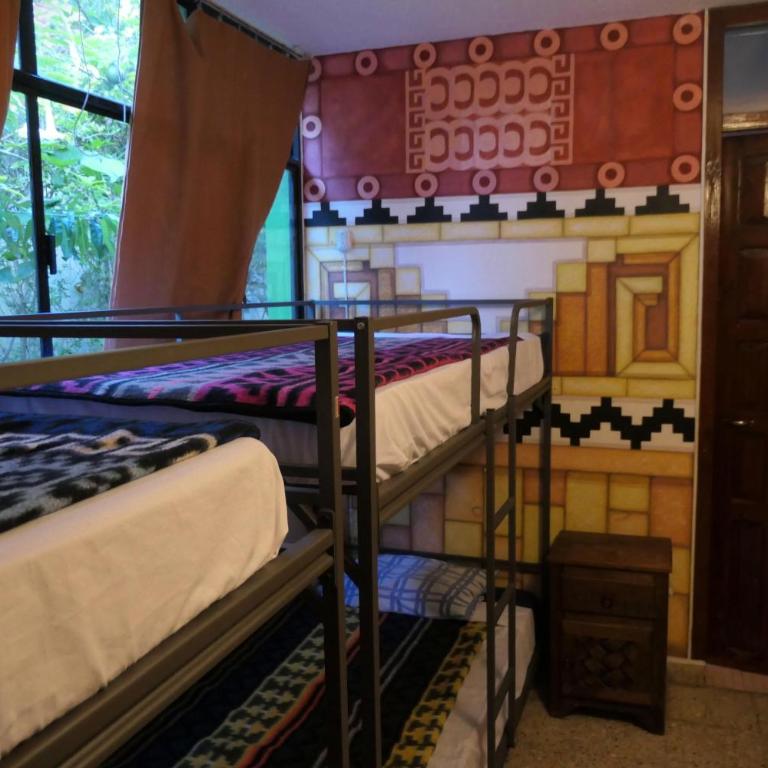 13 Cielos Hostel & Coworking - Bed in 6-Bed Mixed Dormitory Room - 3