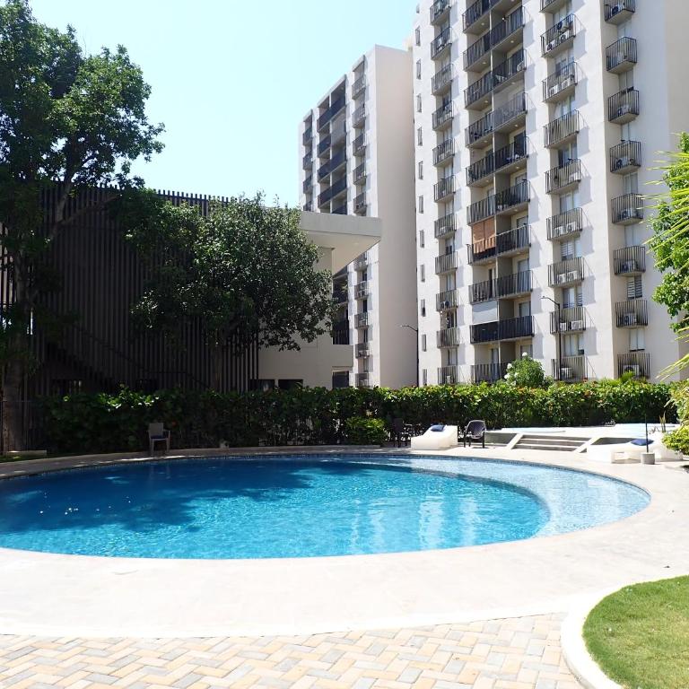Acogedor y familiar Bello Horizonte Plaza - Apartment near Cabo Tortuga Beach & Airport Santa Marta - Three-Bedroom Apartment with View - 25