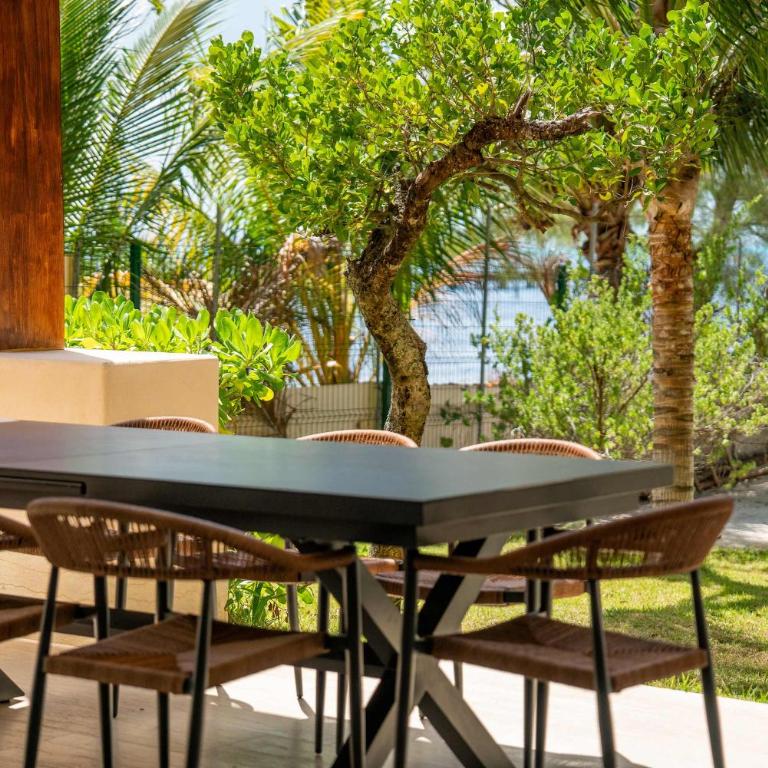 Rise and Dive - 3BR - Beach Front Private Terrace - Apartment - 18