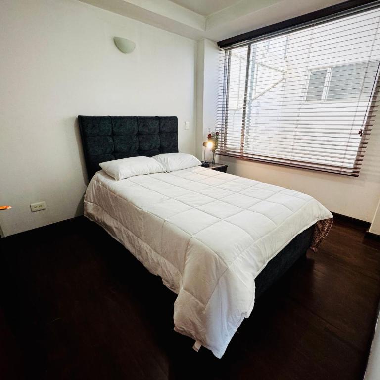 Apartamento amplio, moderno y muy bien ubicado - Apartamento de 3 dormitorios - 15