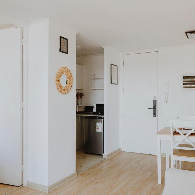Moderno 1D con terraza, junto al Metro U. Chile - Apartment - 8