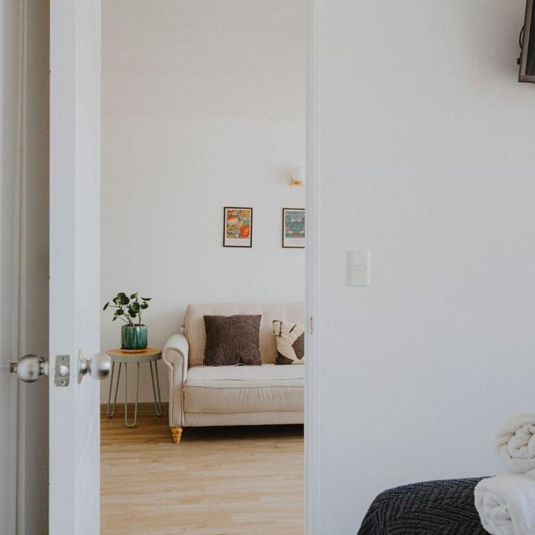 Moderno 1D con terraza, junto al Metro U. Chile - Apartment - 17