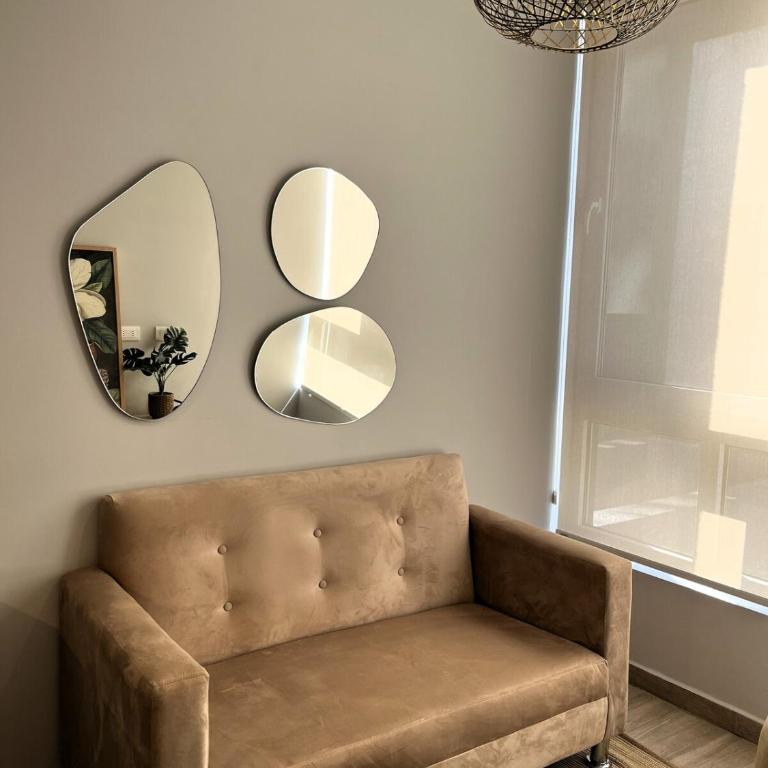 A pasos Movistar Arena Parking y Parque O Higgins Estacionamiento gratis Metro D107 - One-Bedroom Apartment - 3